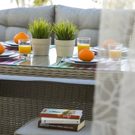Rent This 5 Star 2 Minutes From The Beach 20 فيلة *