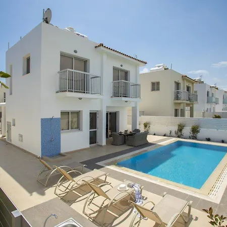 Rent This 5 Star 2 Minutes From The Beach 20 Βίλα *